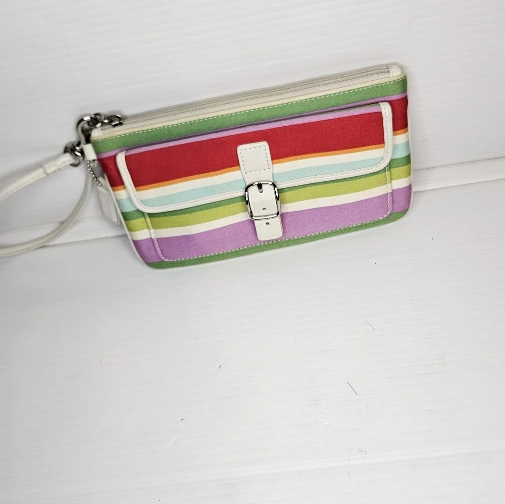 Vintage Y2K Coach Hampton Multicolor Striped Large Wristlet Clutch Bag  .